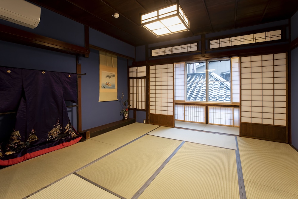 Kanazawa Machiya Kenroku [VR] 17/19