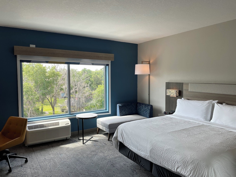 Holiday Inn Express - Starke, an IHG Hotel 17/50