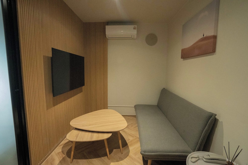 Infinite Hotel at Ratchada 62/81