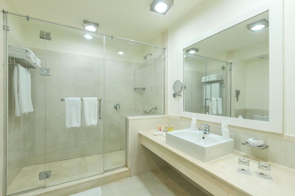 Caesar Bay Resort 50/50