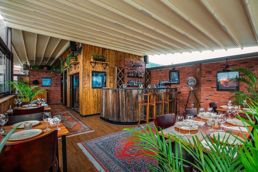Urban Boutique Hotel 33/50
