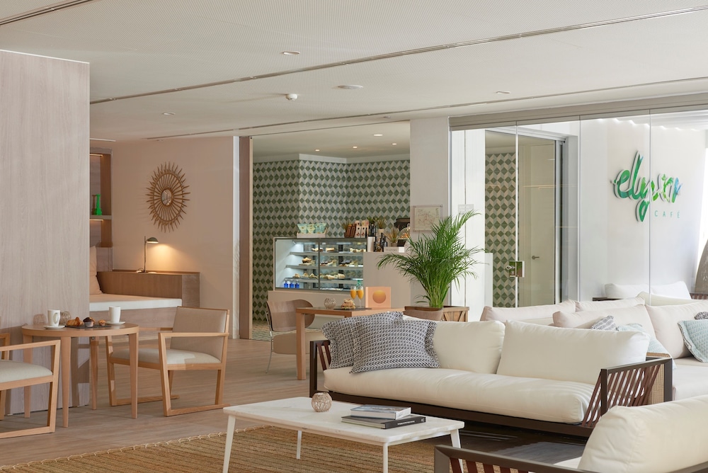 Melia Calvia Beach 28/50