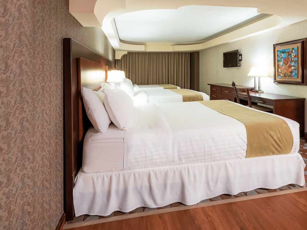 Plaza San Martin Hotel 26/69