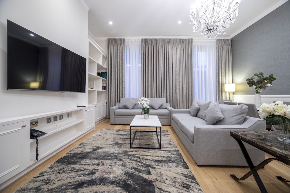 20 Hertford Street 30/50
