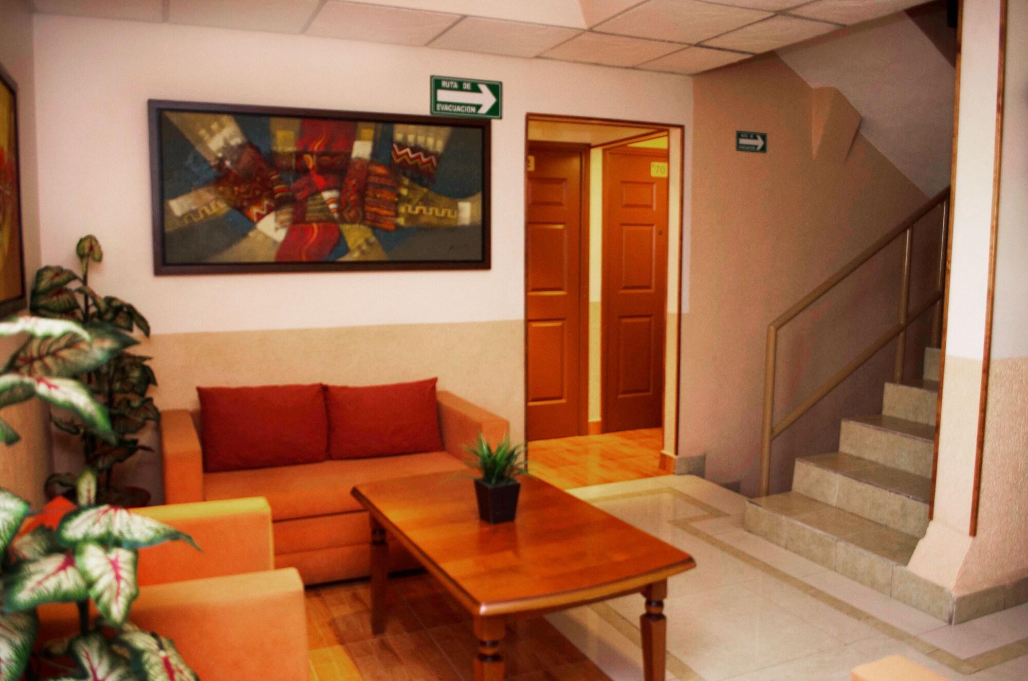 El Regio Hotel 15/17