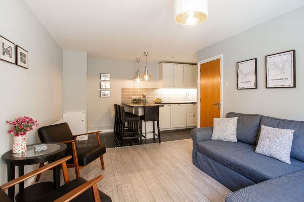 Alfred St Apartment 30/50