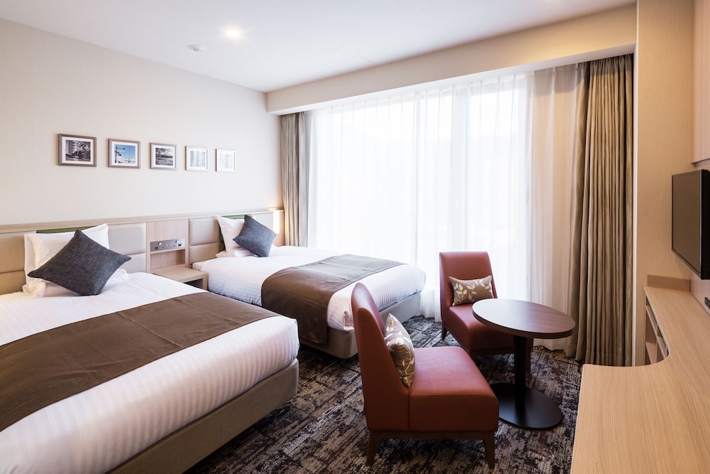 STANDARD, TWIN BEDS