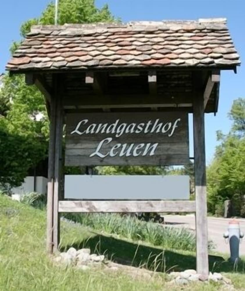 Landgasthof Leuen 1/17