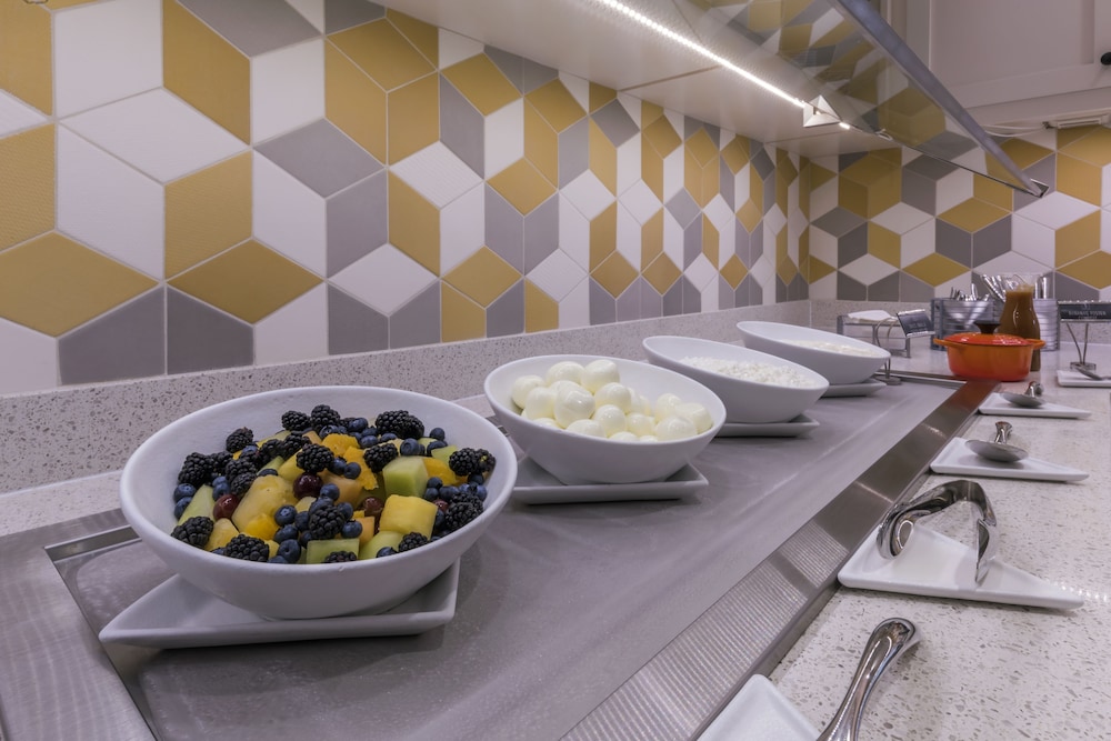 Hyatt Place Boise / Downtown 54/71