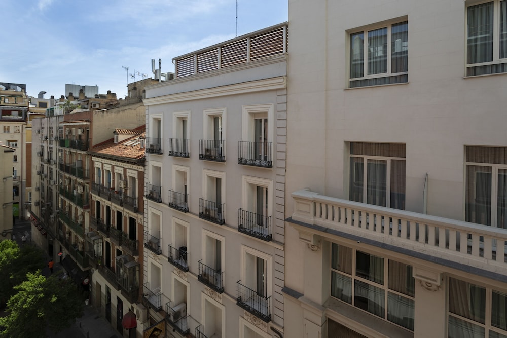 Petit Palace Cliper Gran Via 4/50