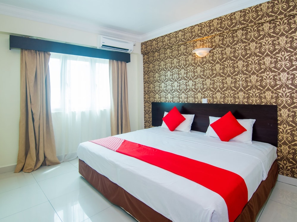OYO 528 Andaman Sea Hotel 16/41