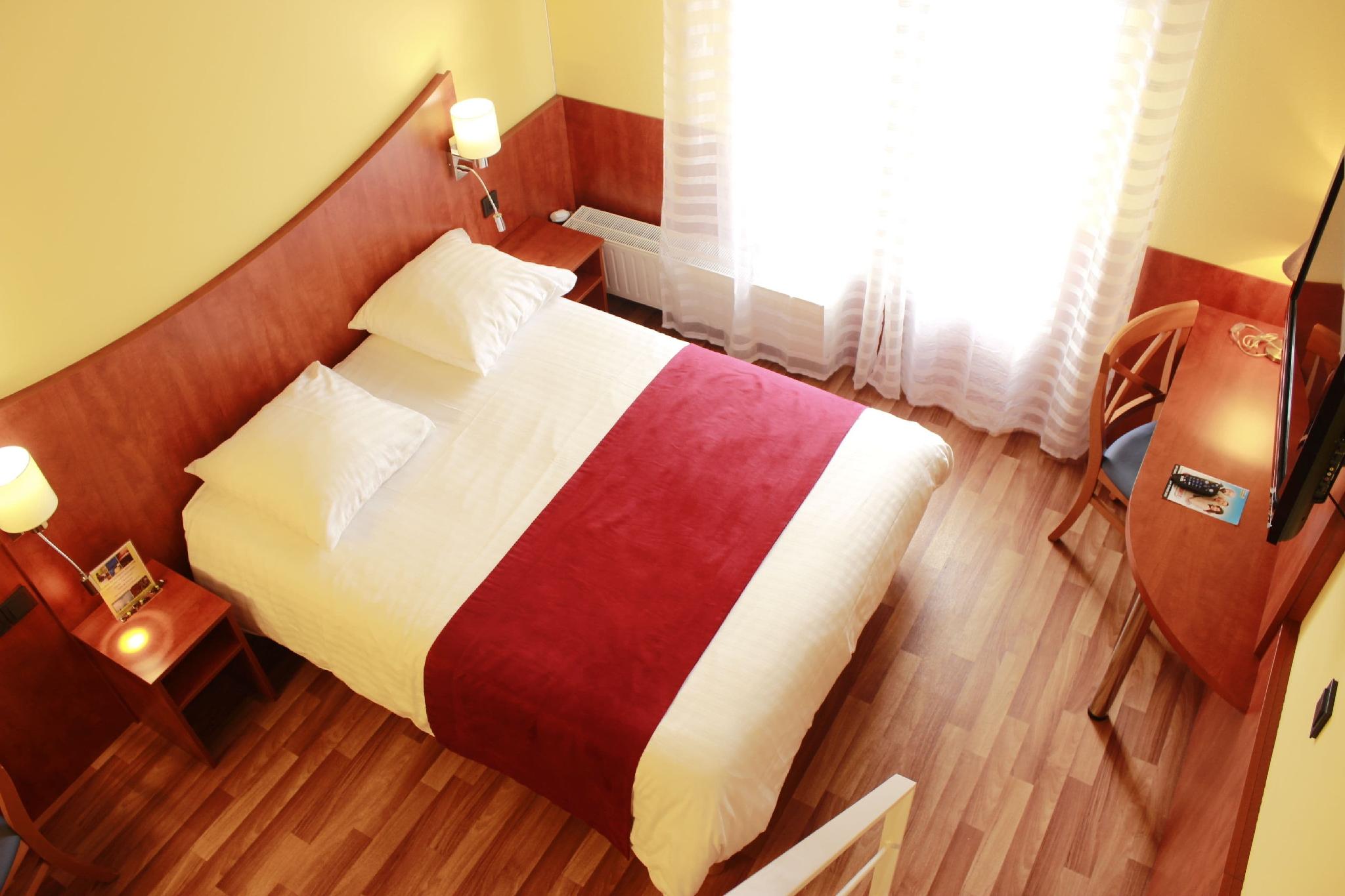 Mezzanine, Family, Single Bed