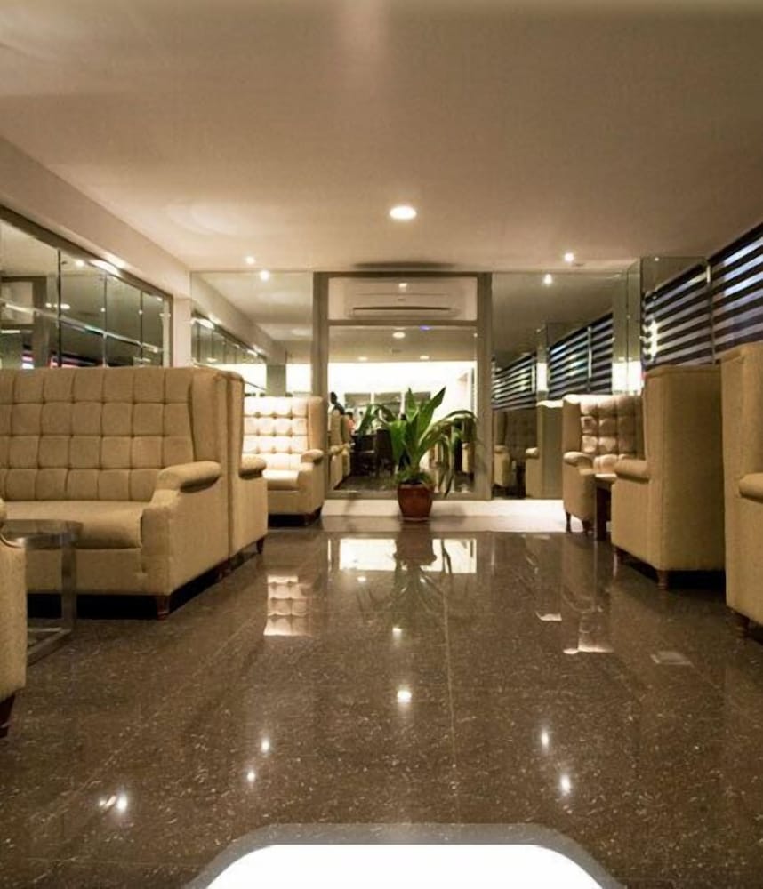 Hotel St. Ellis 8/64