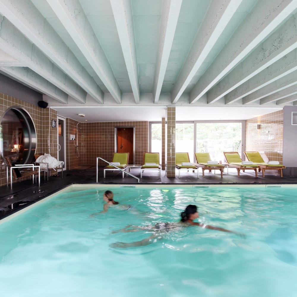 Hotel De Pits 26/53