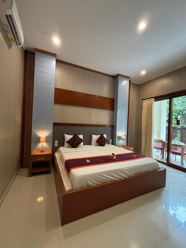 Adi Jaya Cottages 15/50