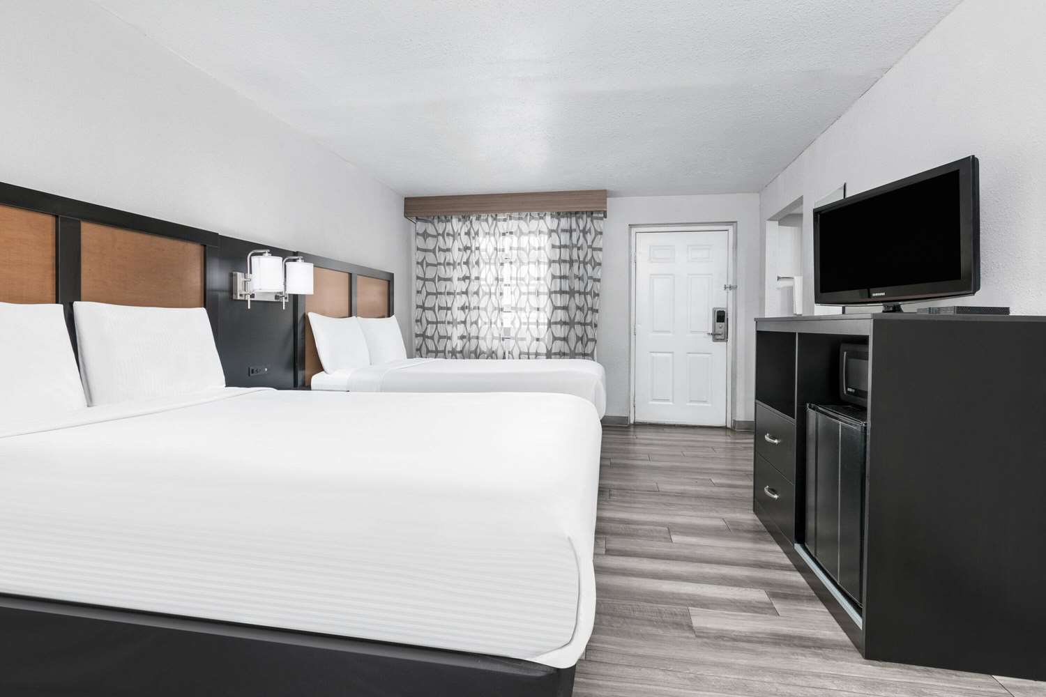 Baymont by Wyndham Austin University Area 6/22