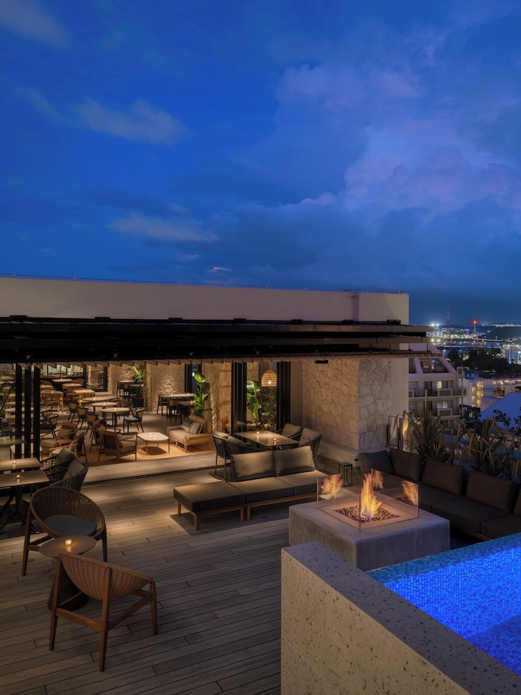 Nest Hotel Naha 45/51