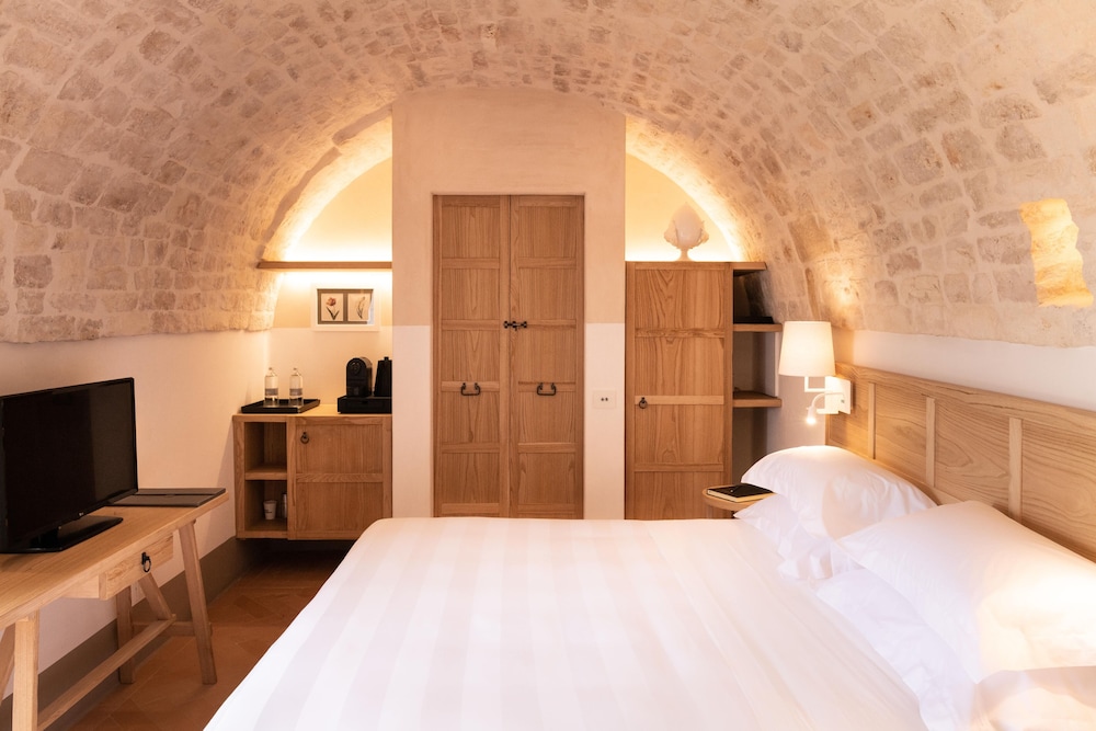 Masseria Auraterrae 10/50