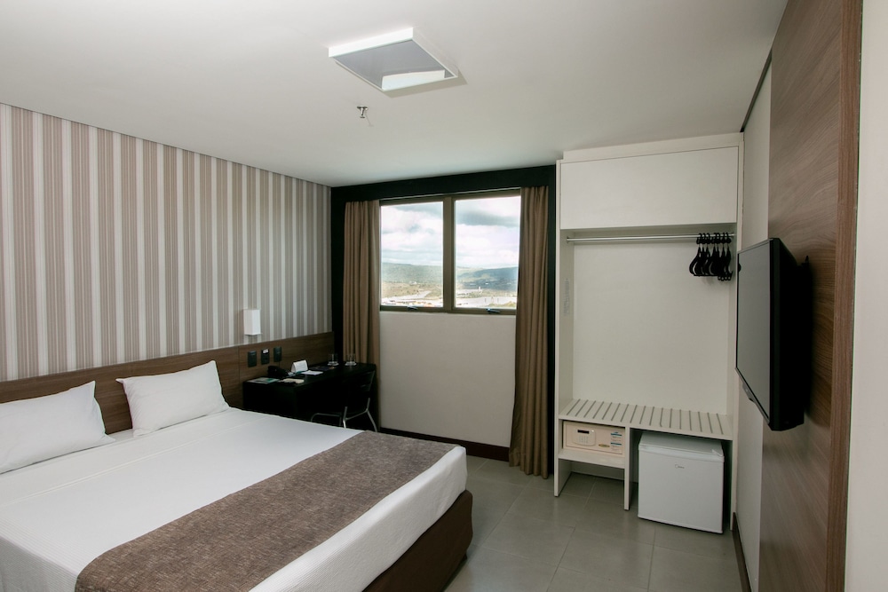 WA HOTEL CARUARU 9/63