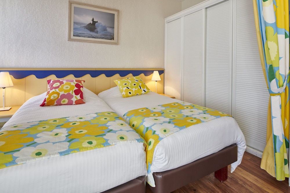 1 BEDROOM, COMFORT, APARTMENT, OCEAN VIEW