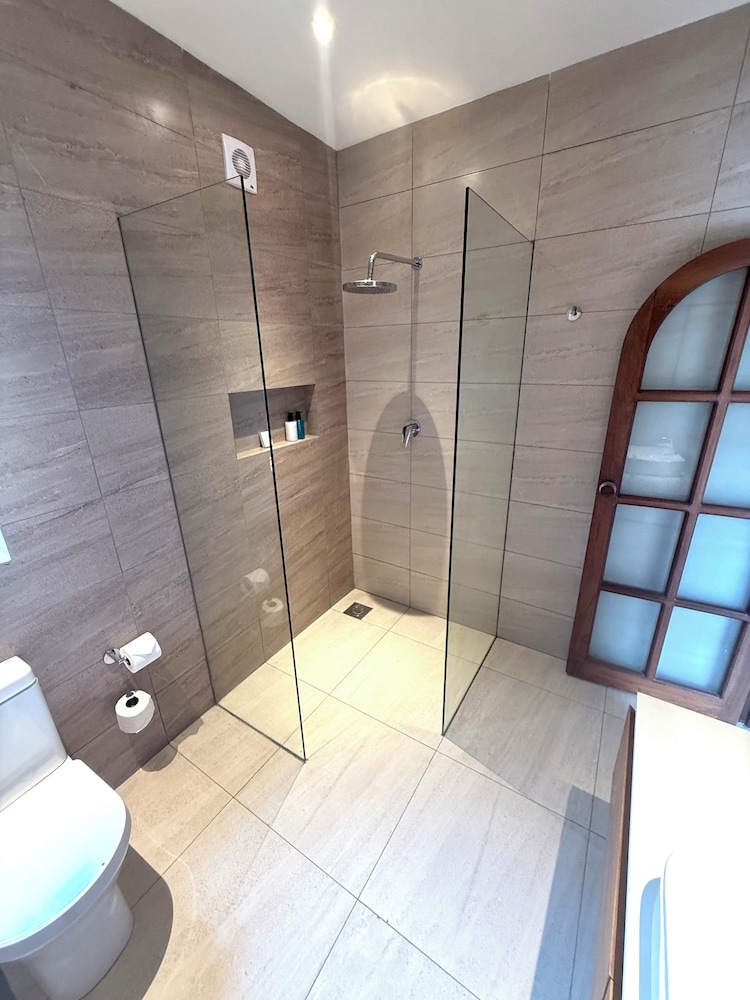 Neptune Paradise Beach Resort & Spa 46/47