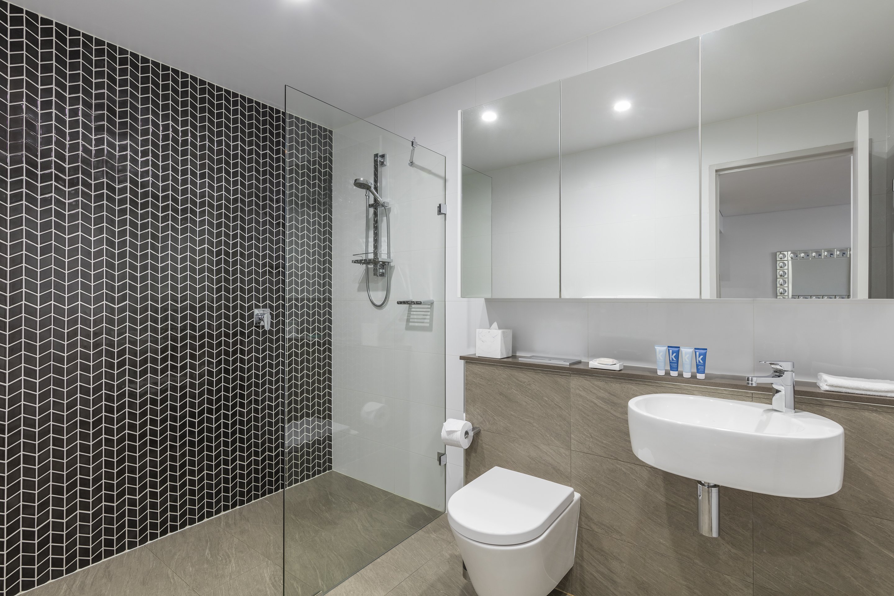 Meriton Suites Bondi Junction 47/50