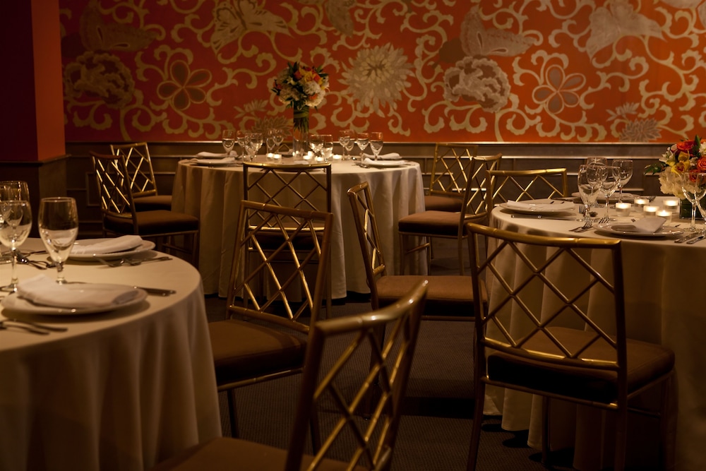 Hotel Lombardy 55/70