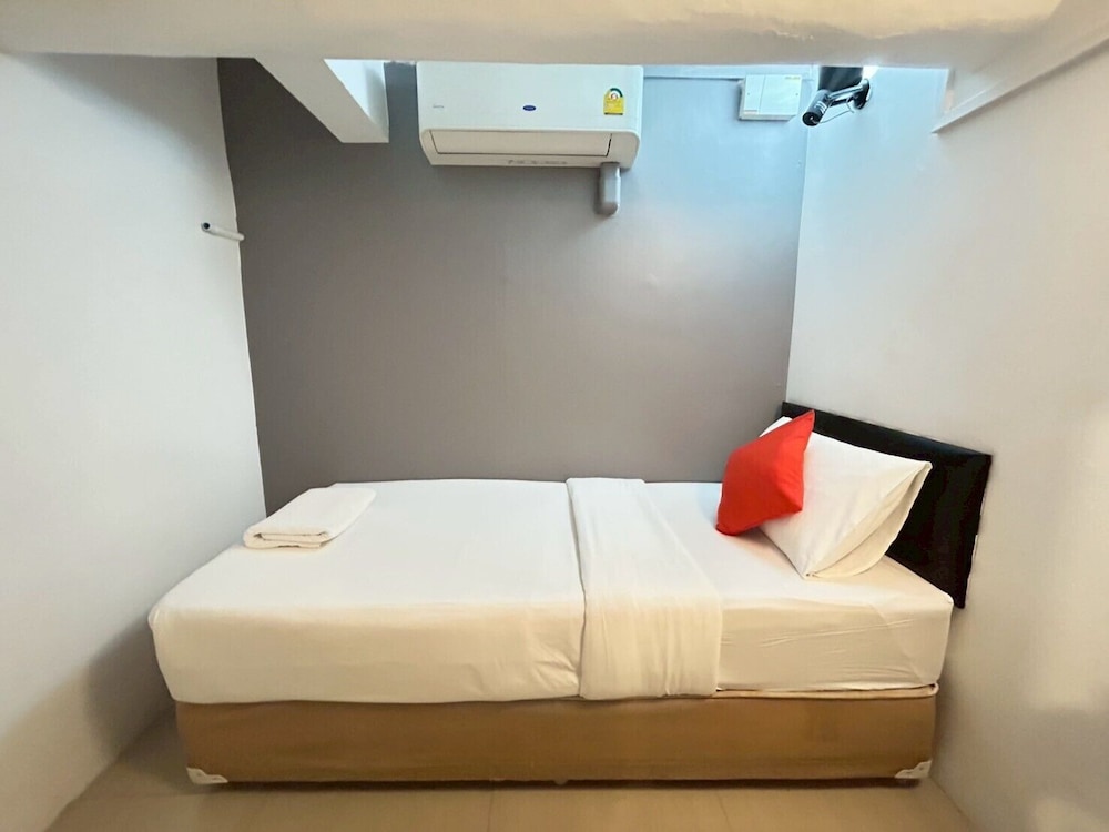 Khaosan Art Hotel 27/75