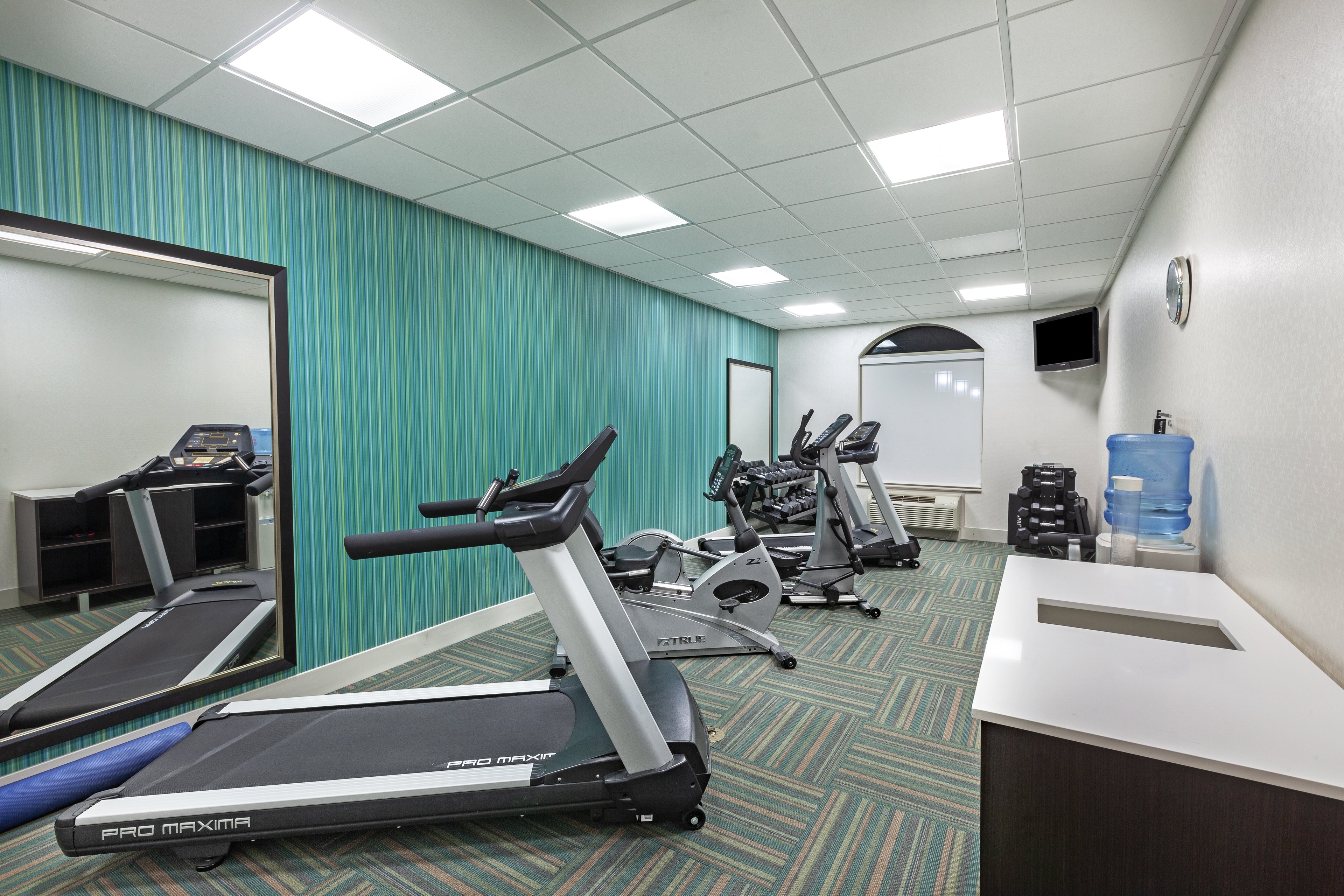 Holiday Inn Express Shreveport South Park Plaza 17/24