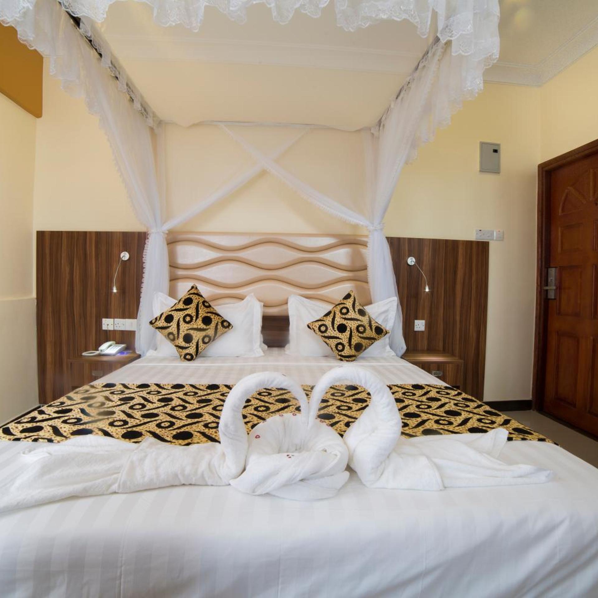 غرفة بسرير مزدوج بحمام خاص، Spice Palace Hotel 2/10