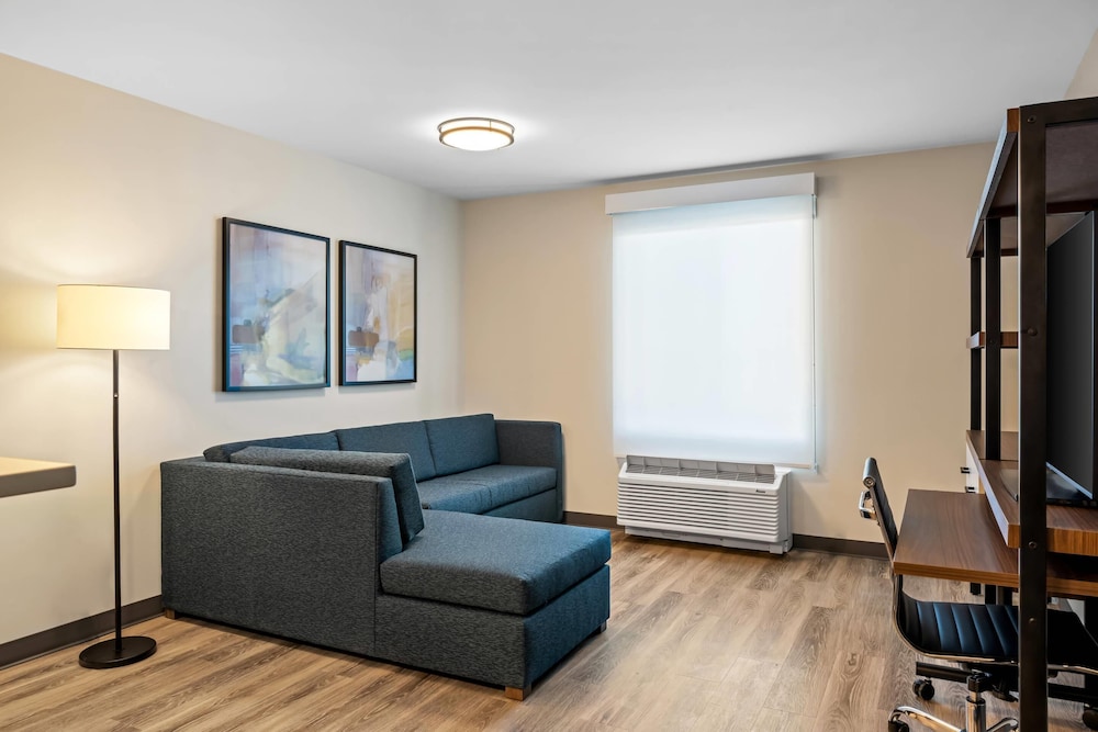 Everhome Suites Bozeman 42/60