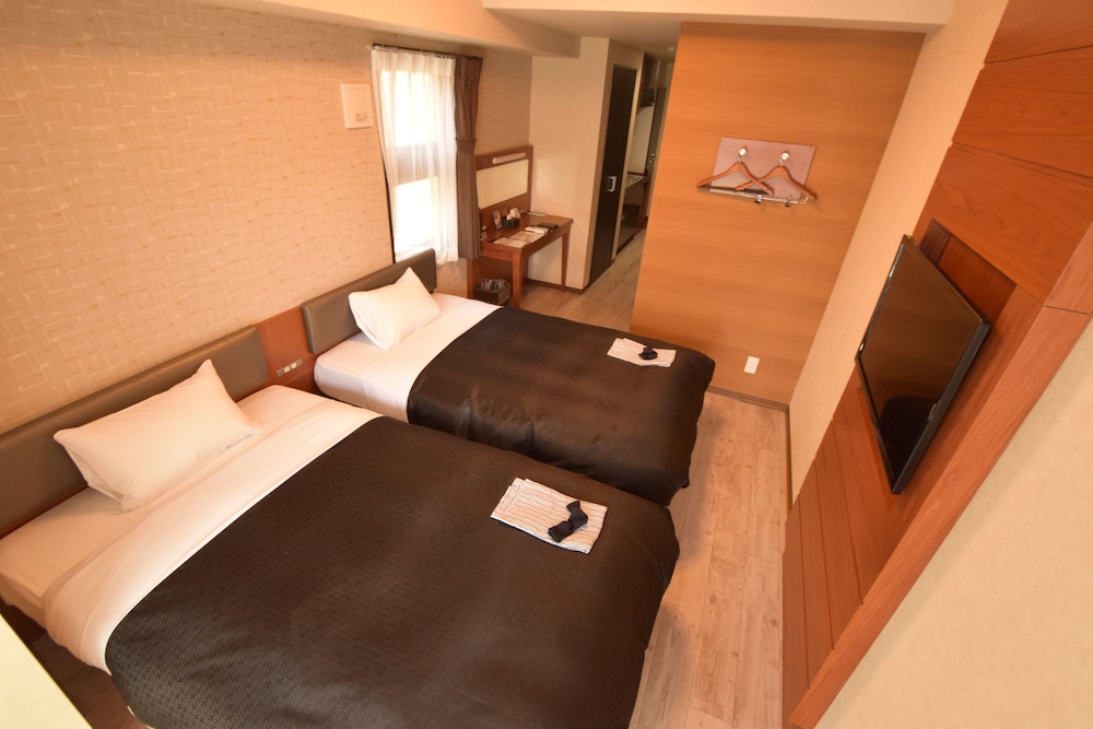Hotel Trad 15/40