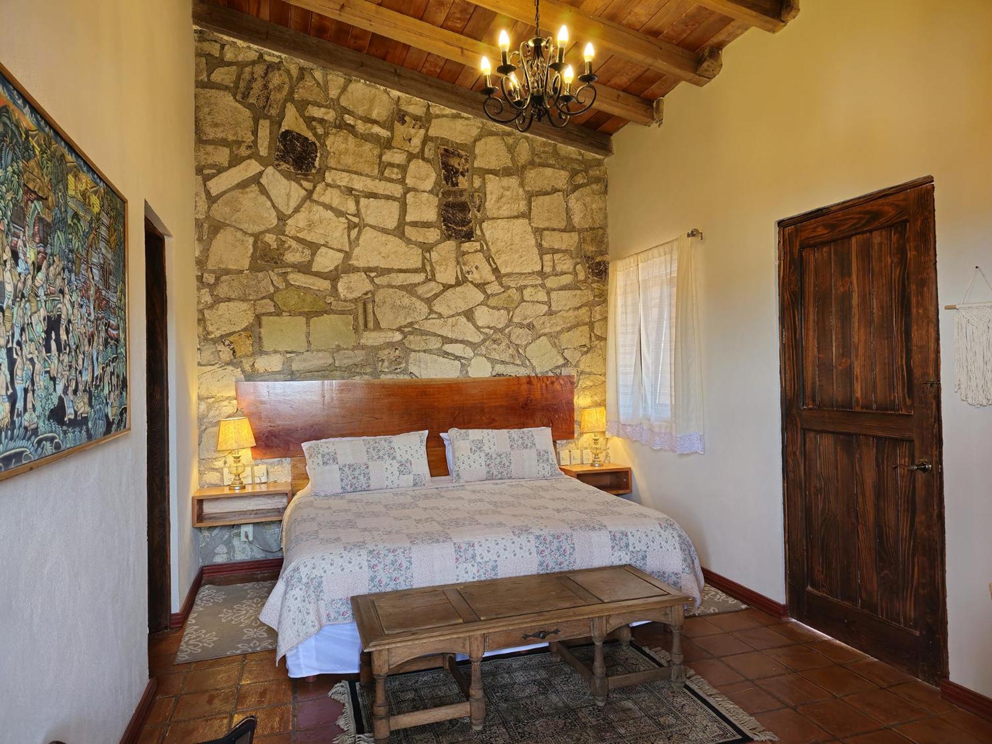 Master, Suite, King Bed, Balcony