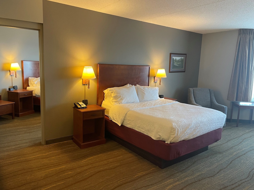 SouthShore Hotel on Lake Bemidji, Trademark Coll by Wyndham 16/40