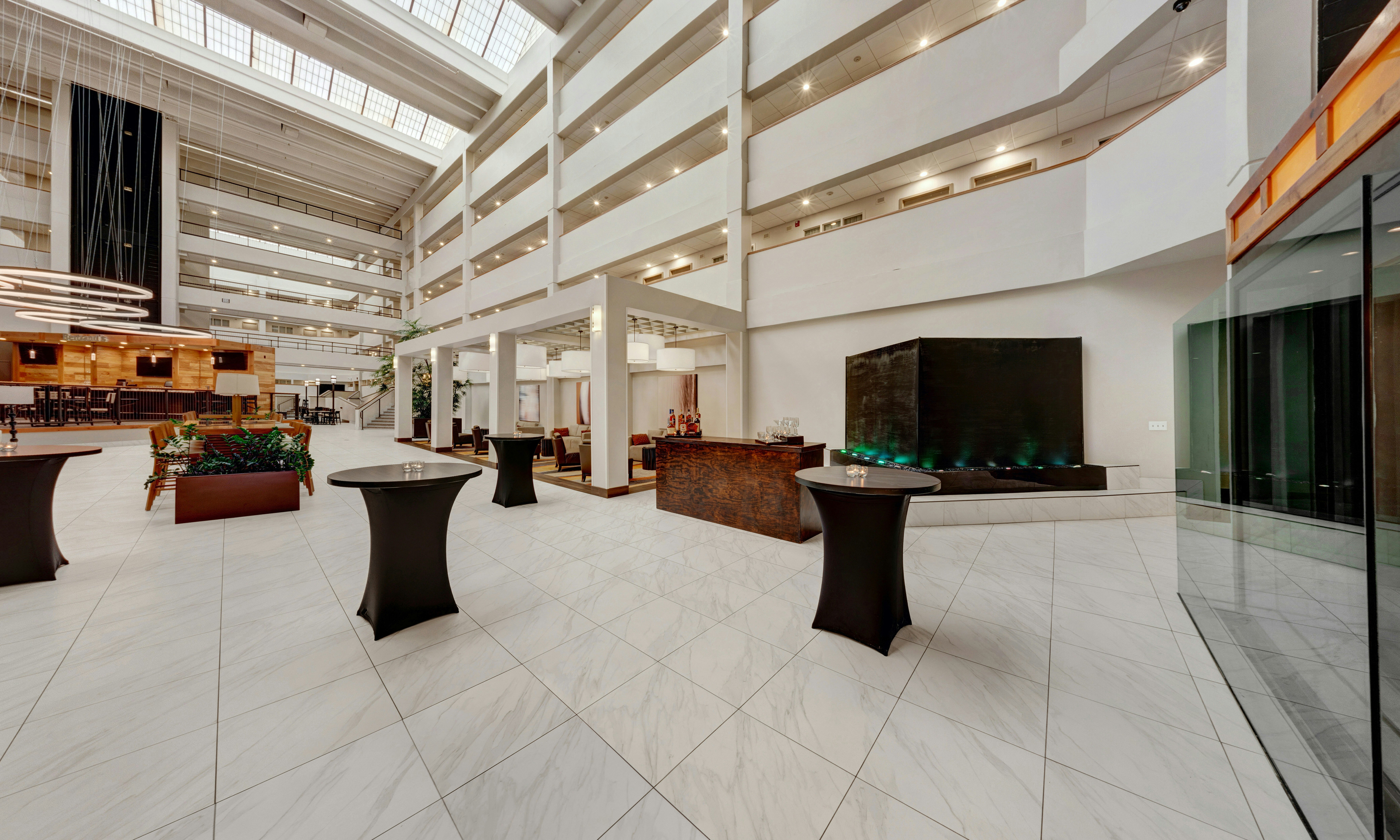 Embassy Suites By Hilton Milwaukee Brookfield 42/81