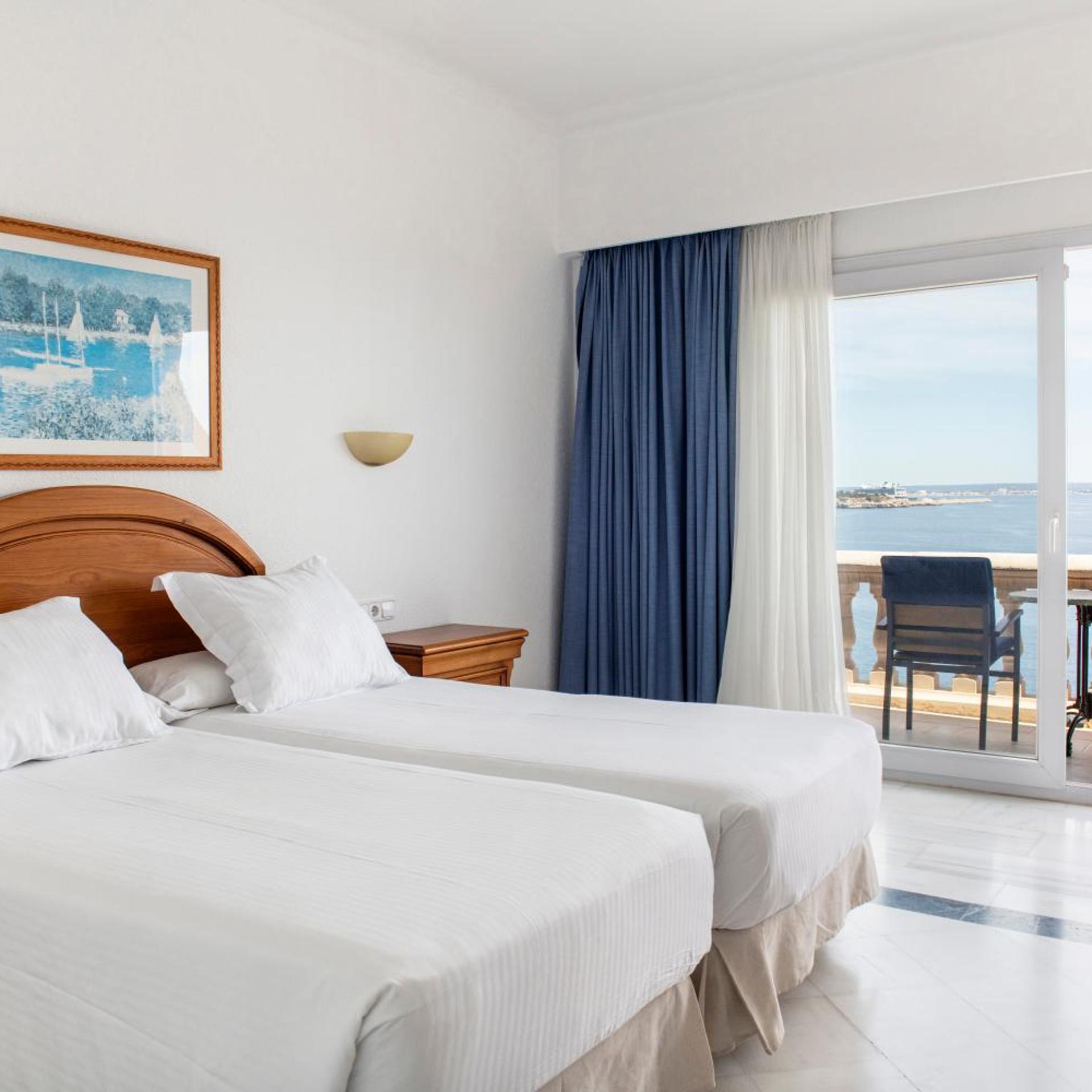 Room, Double Bed, Sea Front