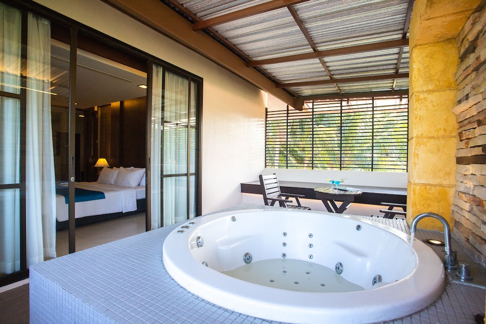 Coconut Village Resort 69/69