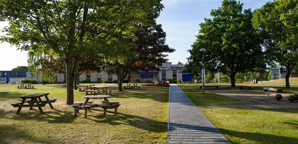 Tyler Court - University Of Kent 46/50