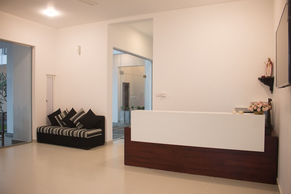 The Suite 262 9/50