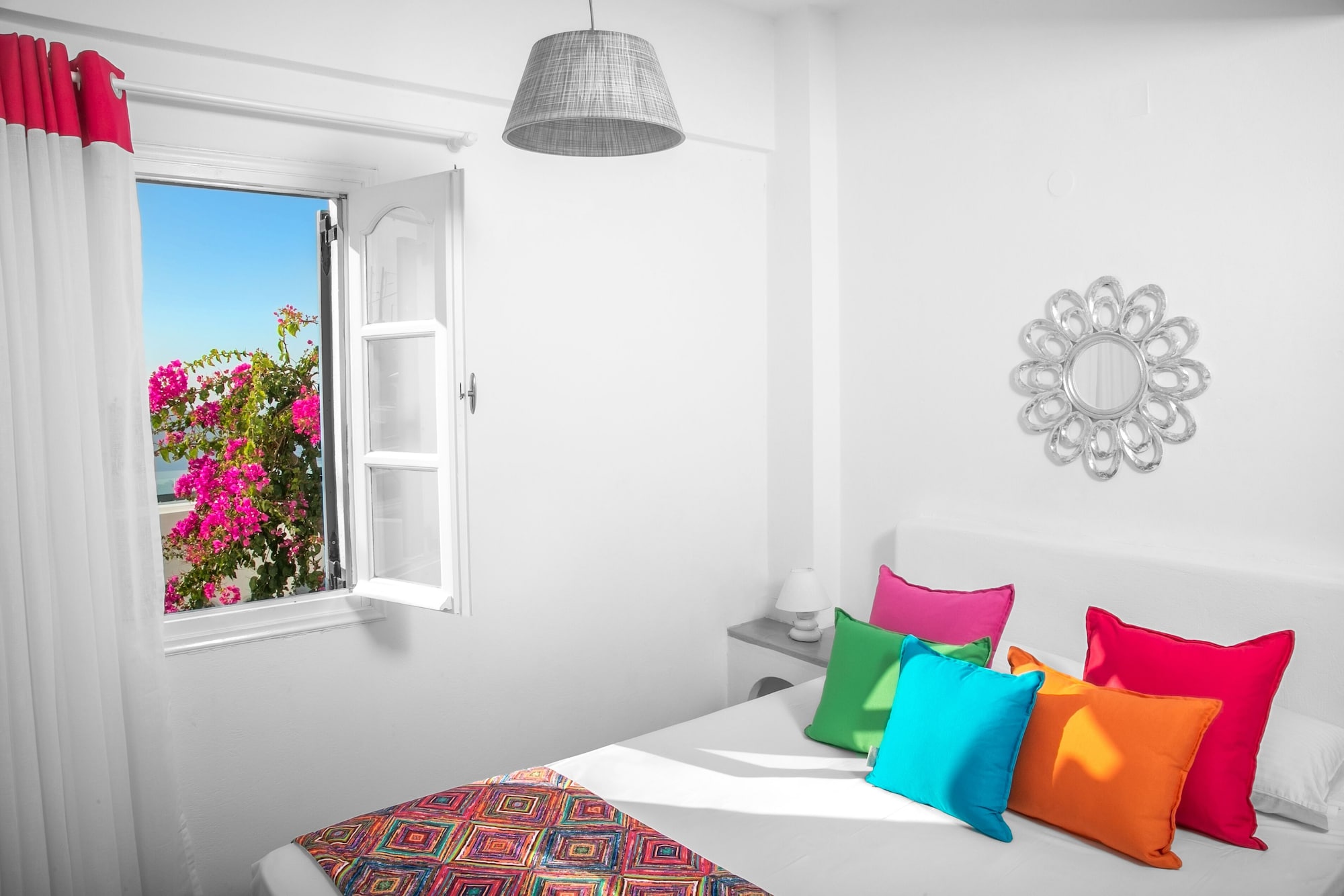 DELUXE, DOUBLE BED, CALDERA VIEW