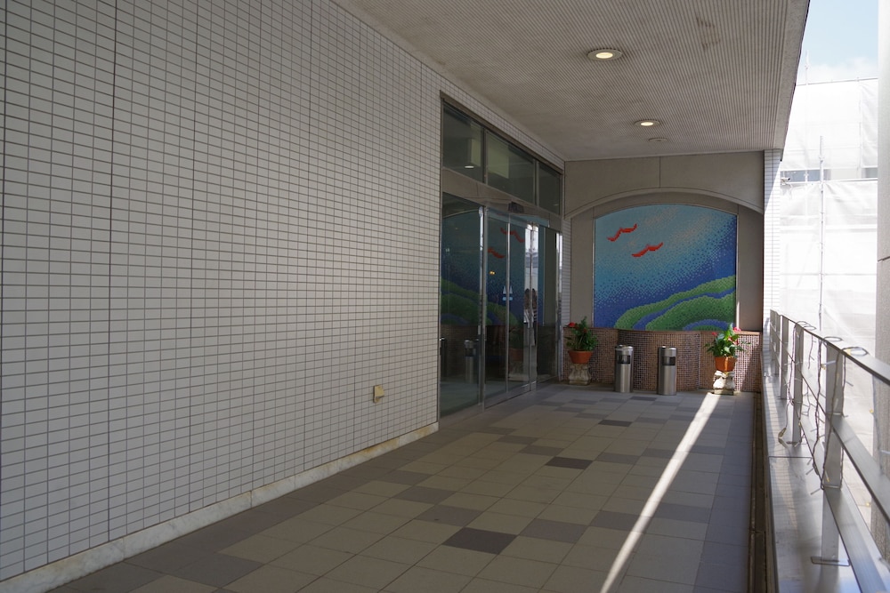 Seagrande Shimizu Station Hotel 51/57