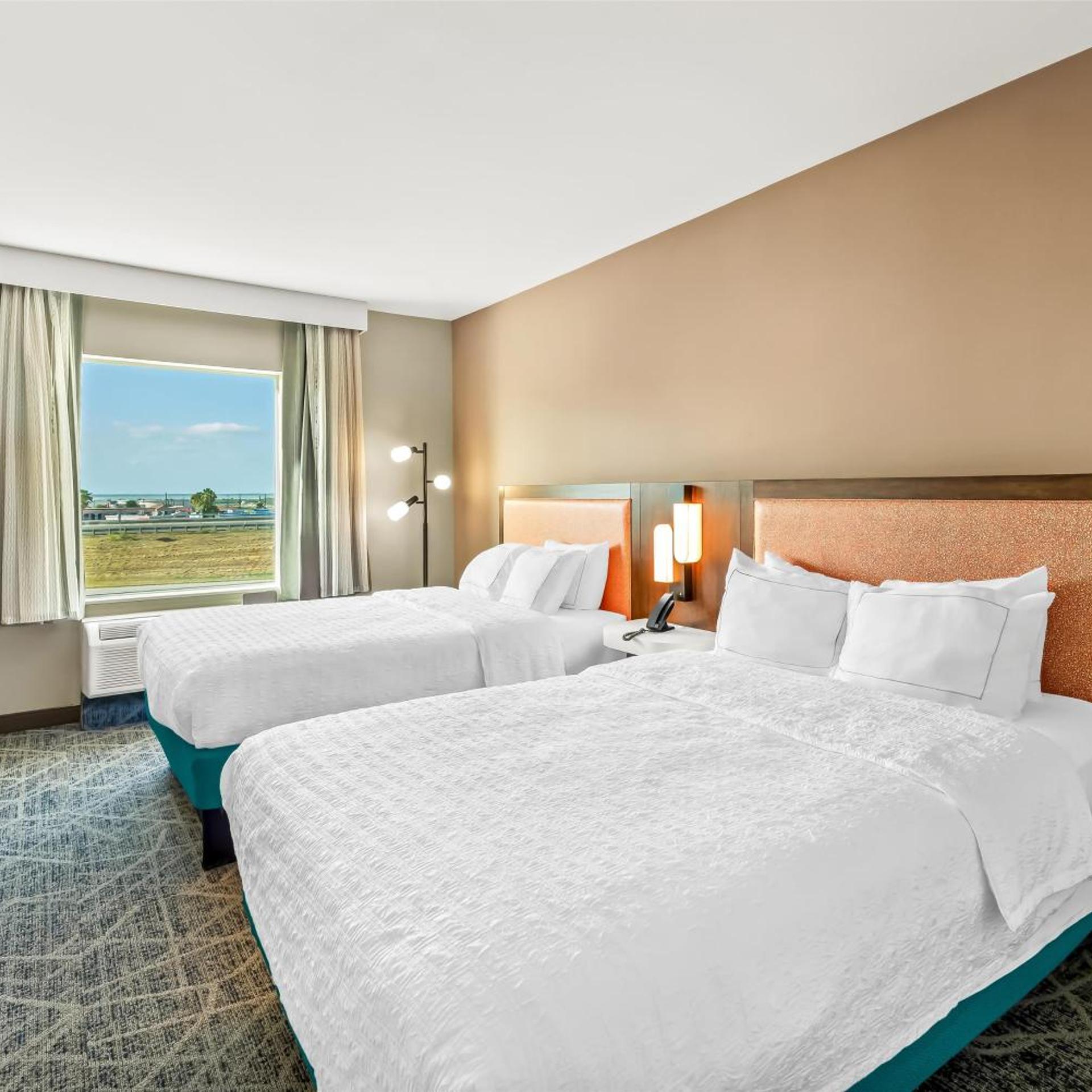 ROOM, 2 QUEEN BEDS, ACCESSIBLE