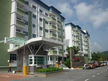 D'embassy Serviced Residence Suites 1/55