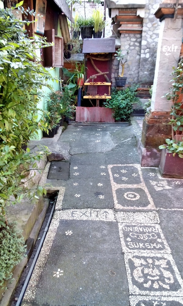 Arjuna Homestay Ubud 11/46