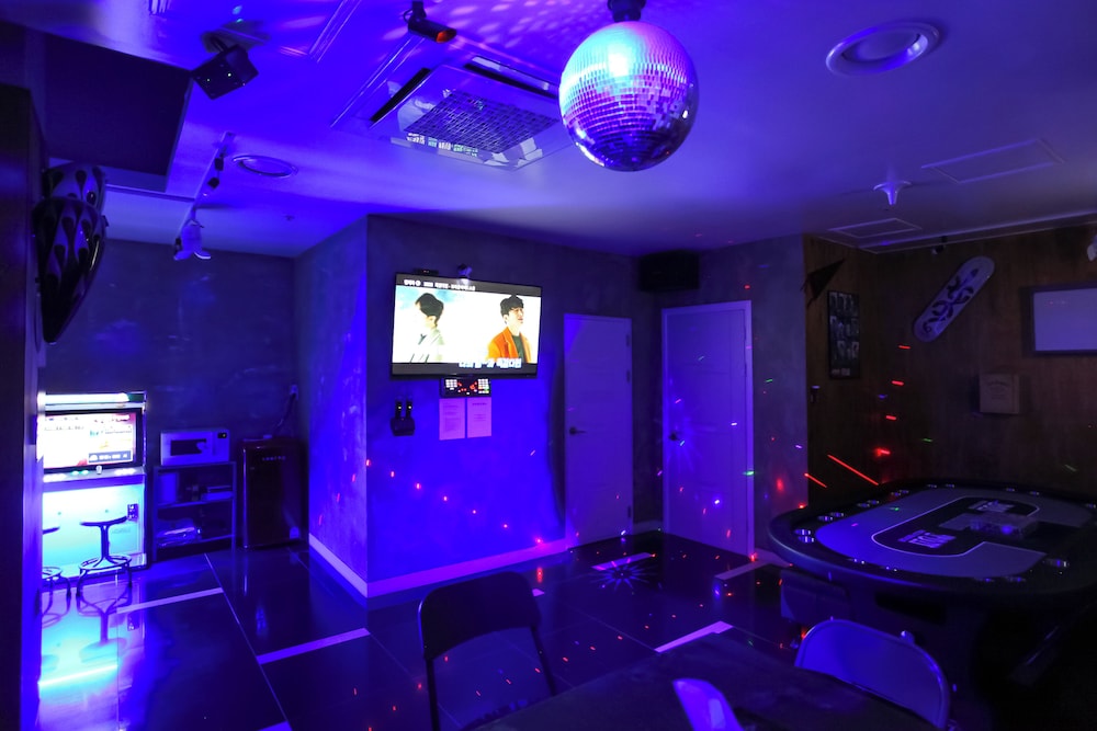 Show Hotel 28/34