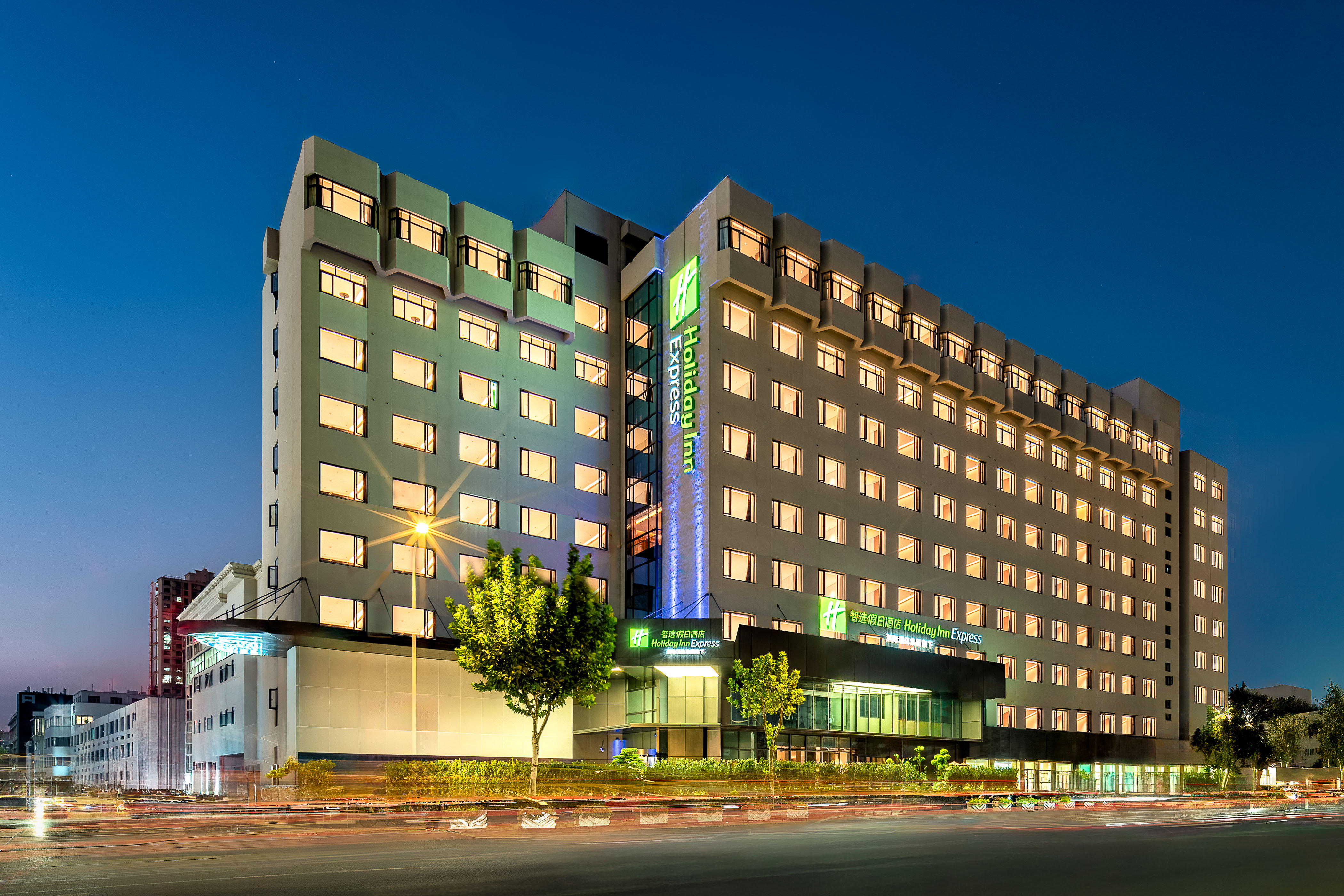 Holiday Inn Express Shanghai Changyang Road by IHG 10/55