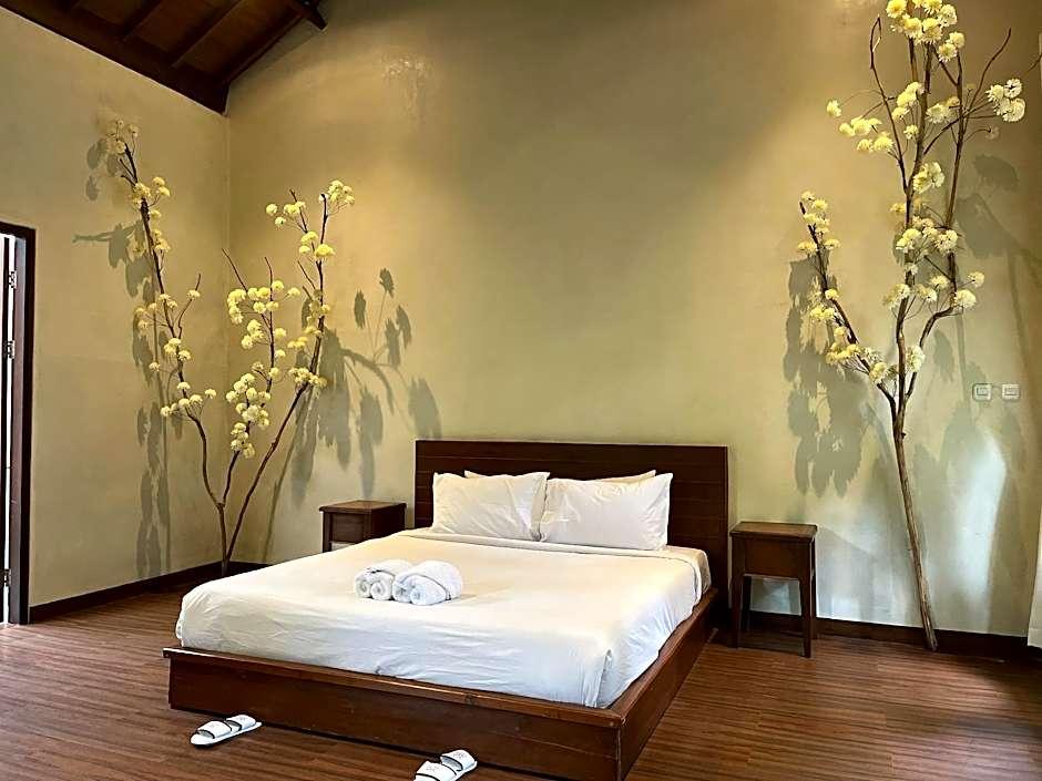 Imah Seniman Hotel 16/53