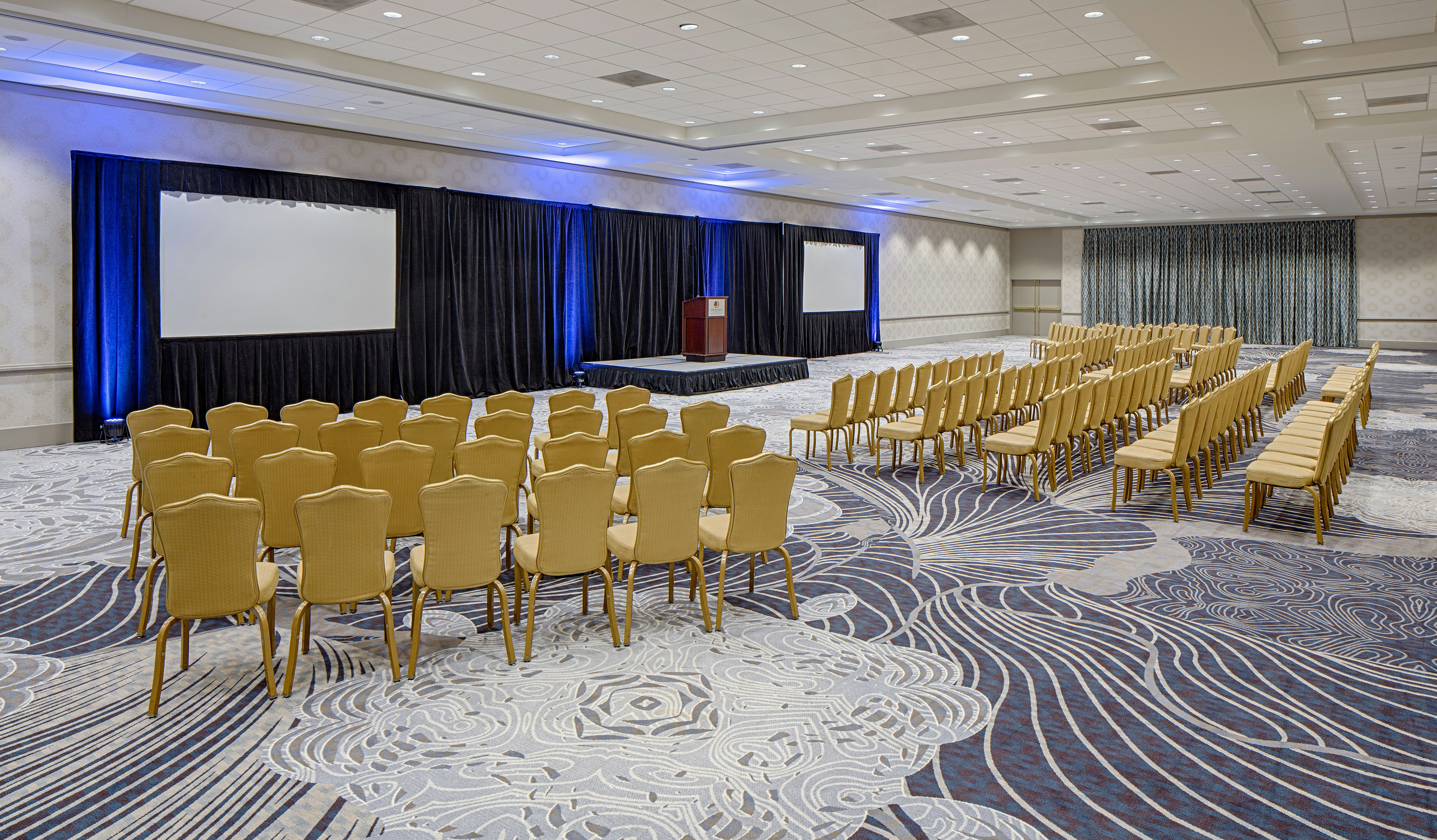 DoubleTree by Hilton Hotel Houston - Greenway Plaza 54/59