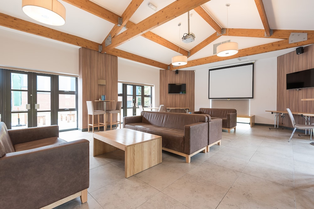 Lilleshall National Sports And Conferencing Centre 22/50