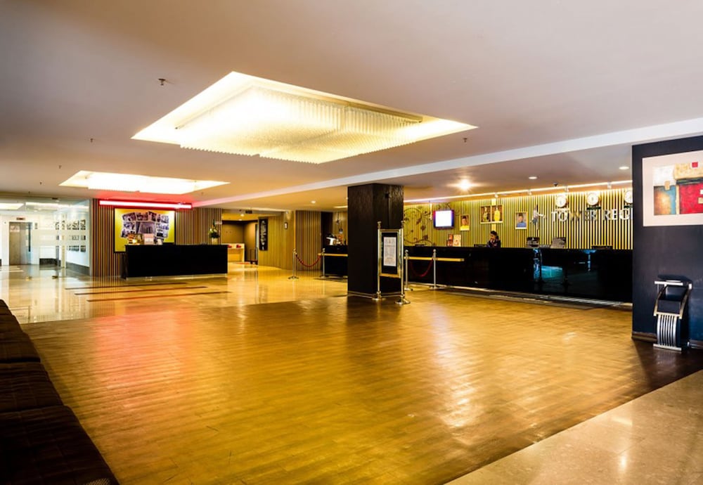 Kingston Hotel 15 @ Tower Regency 7/44
